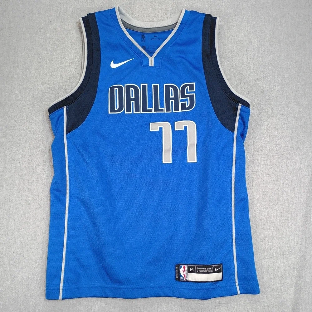 Nike Dallas Mavericks Luka Doncic #77 Swingman Jersey Youth Medium Blue Dri Fit